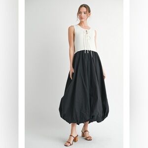 048 JODIFL Black and White Midi Bubble Dress SAMPLE